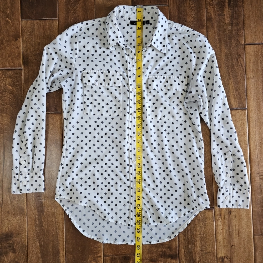 Apt. 9 silky blouse size S - Picture 7 of 11